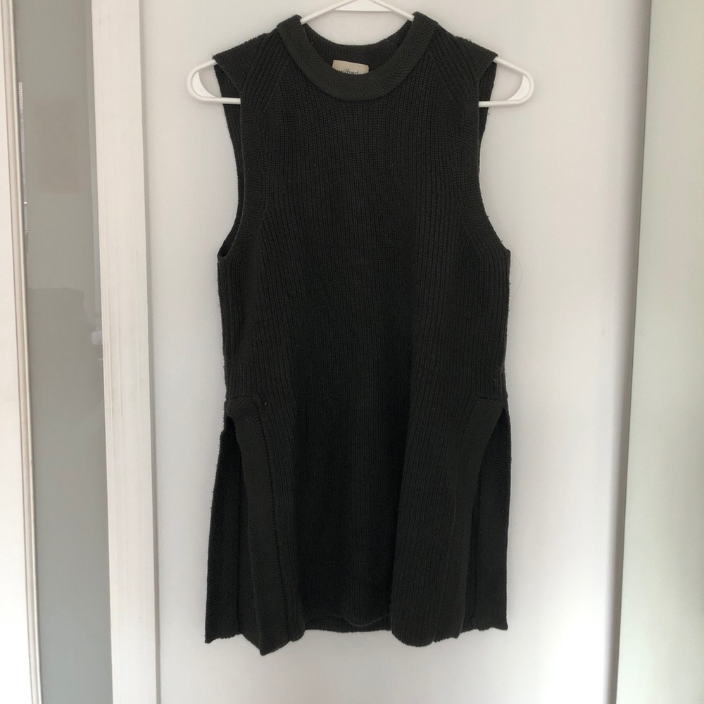 Wilfred Sleeveless Sweater